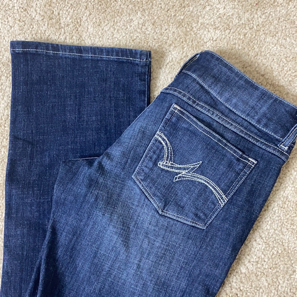 Wrangler - Picture 2 of 2